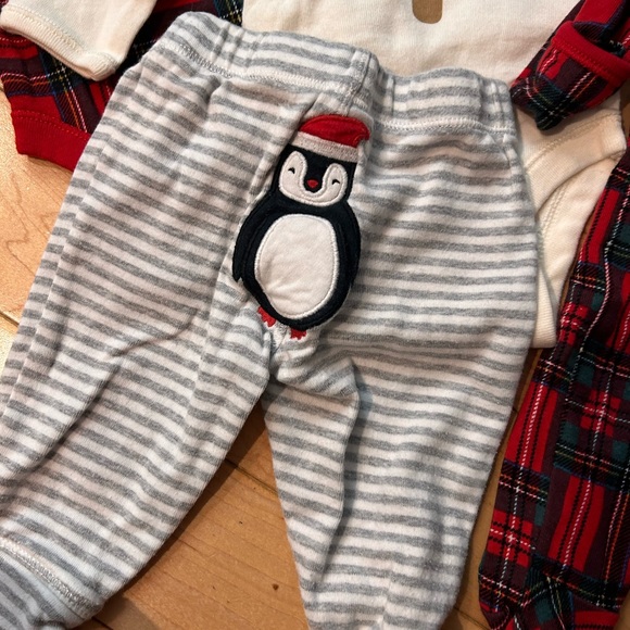 🎅Baby Christmas Bundle - Picture 7 of 11